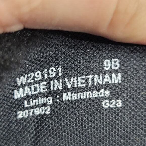 NEW Cole Haan Zerogrand Explore Upstate Hiker Waterproof Leather Booties sz 9 - Picture 7 of 7